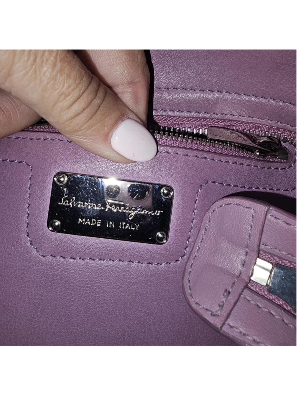 Women's Salvatore Ferragamo Leather Tote Bag One Size Purple